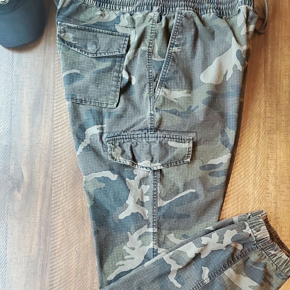 Camouflage Joggers